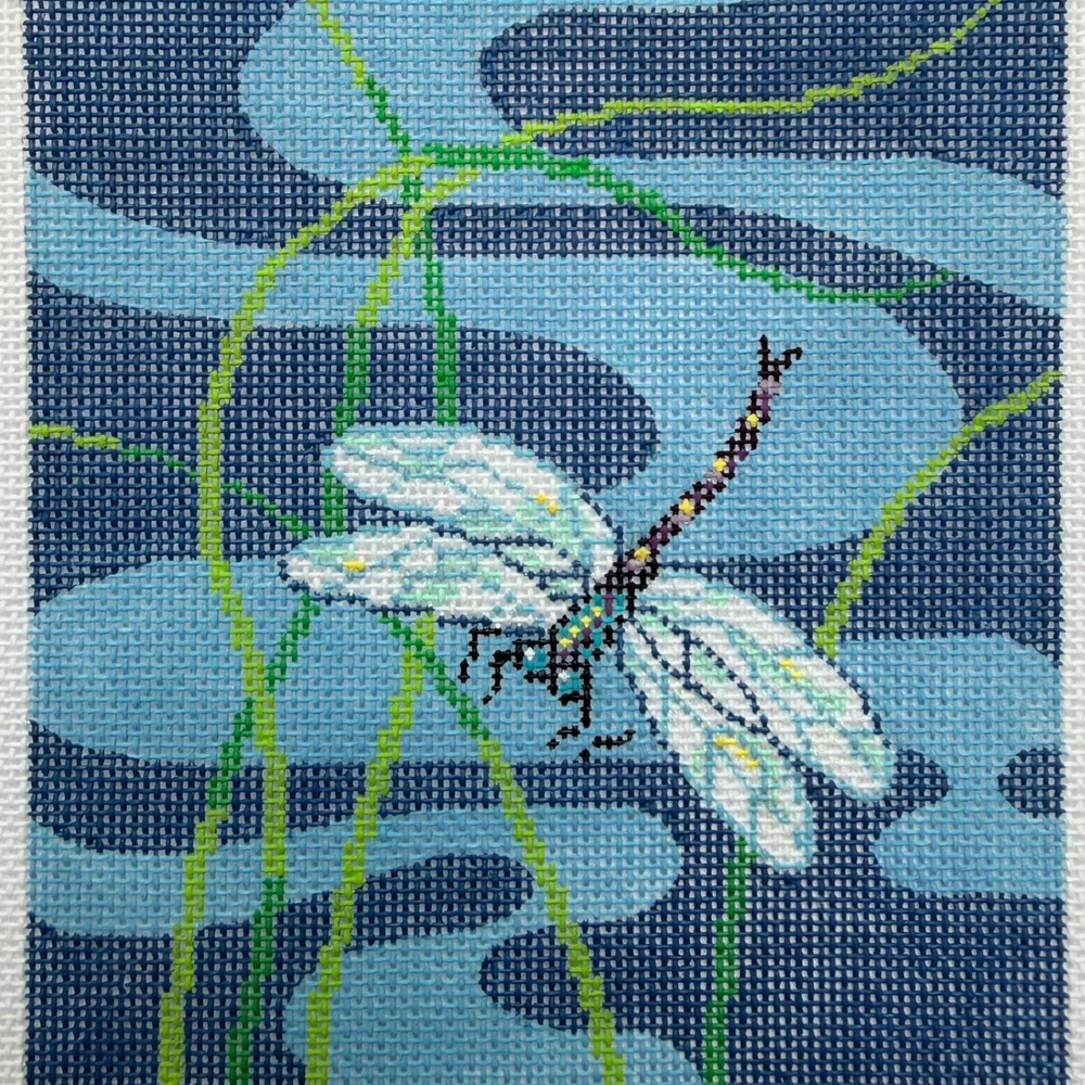 Lee Needlepoint Canvas Dragonfly Hand Painted Blue BG 34 9x8.25 Nature Design - Picture 1 of 4